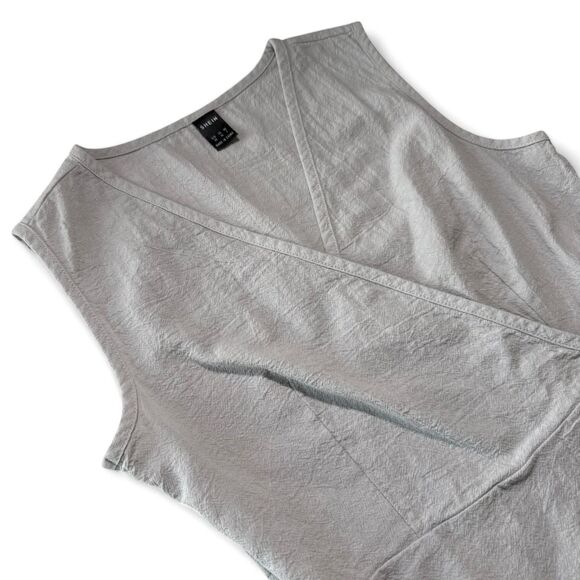 Shein Women's Grey and Silver Blouse - Picture 6 of 8